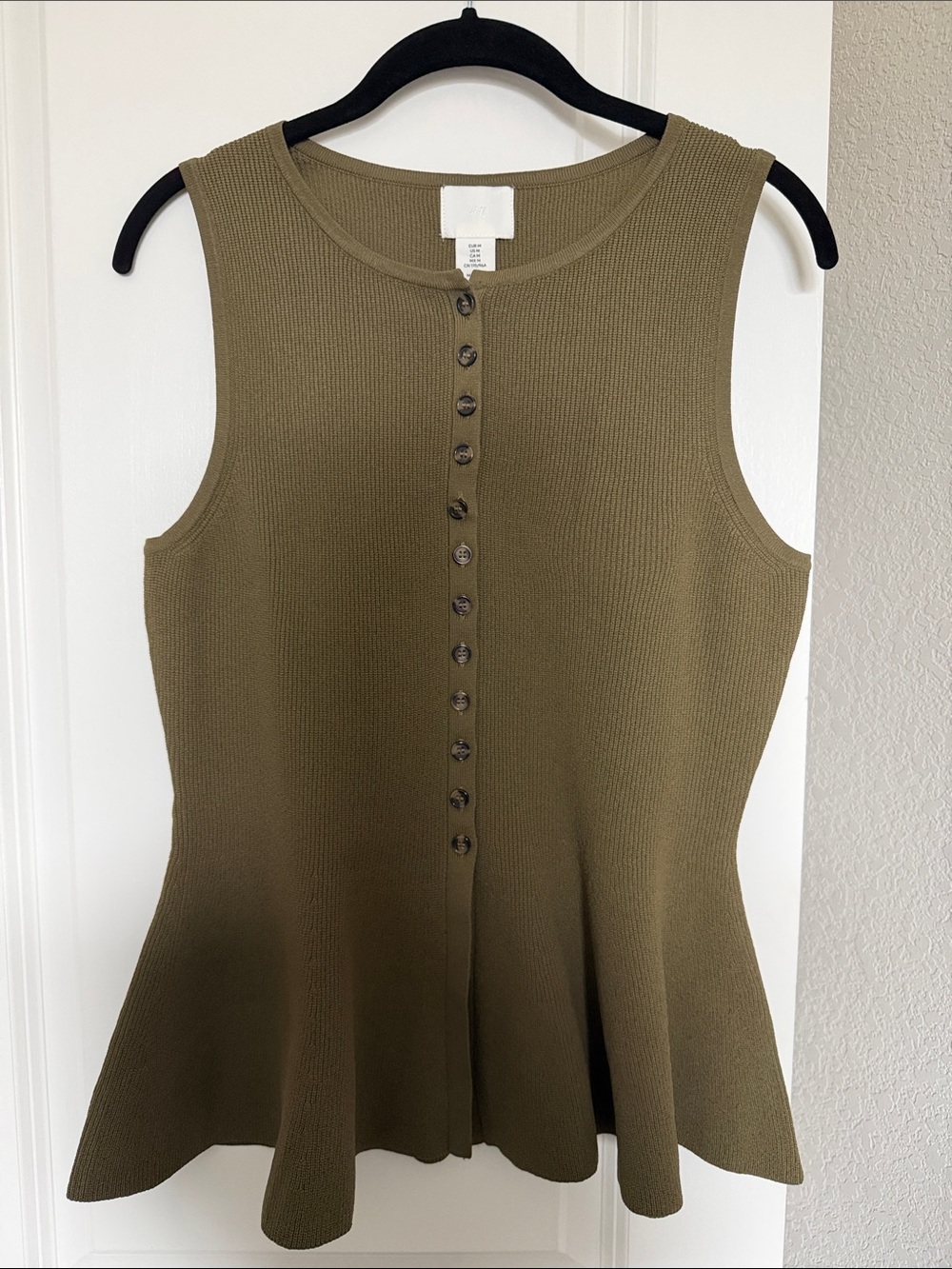 H&M Sleeveless Olive Green Ribbed Button-Front Peplum Top